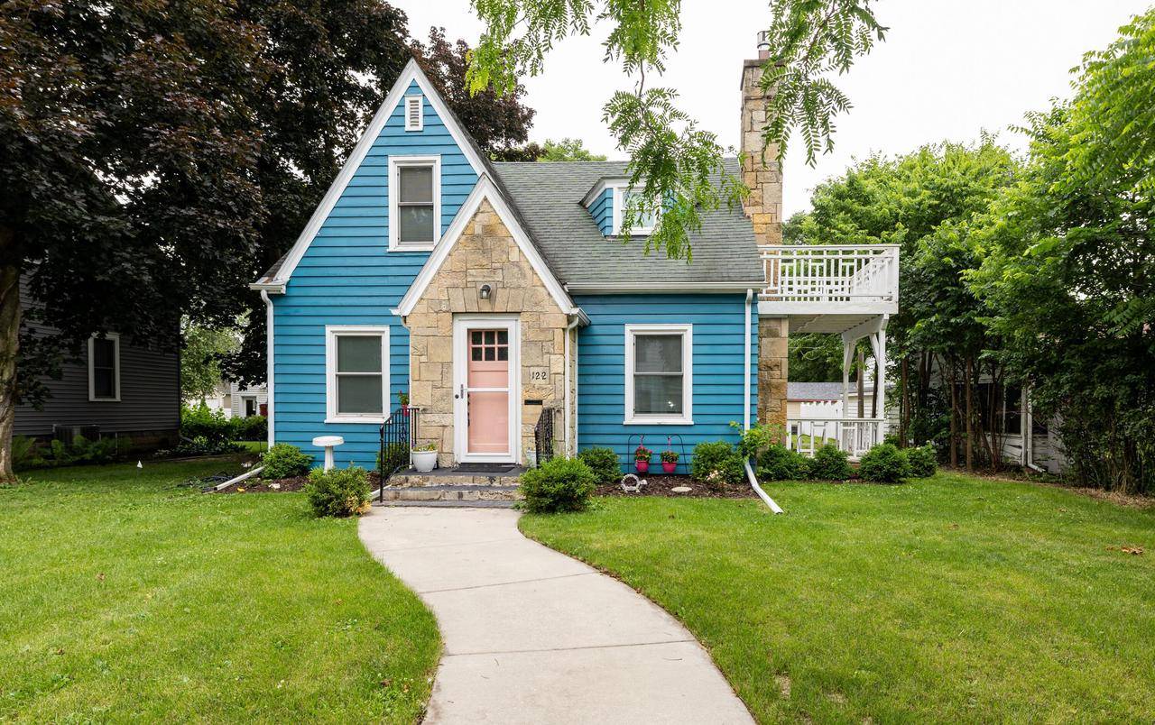 122 N Chester STREET, Sparta, WI 54656