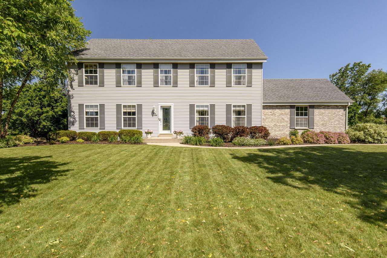 N99W17409 Meadow Creek WAY, Germantown, WI 53022