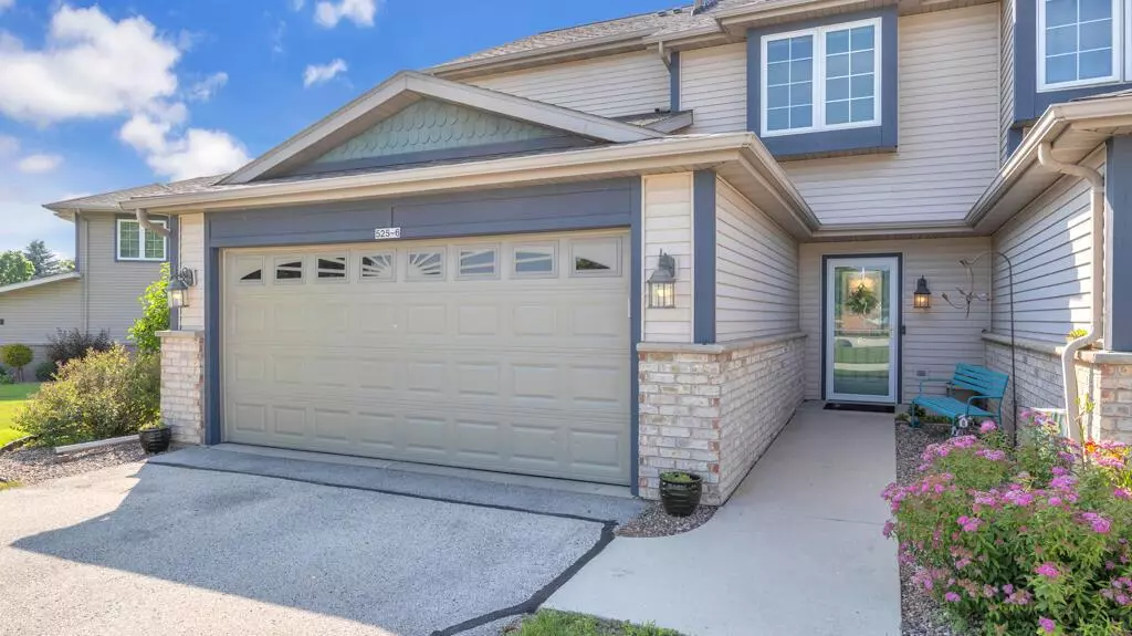 Sheboygan Falls, WI 53085,525 Bluebill LANE ##6