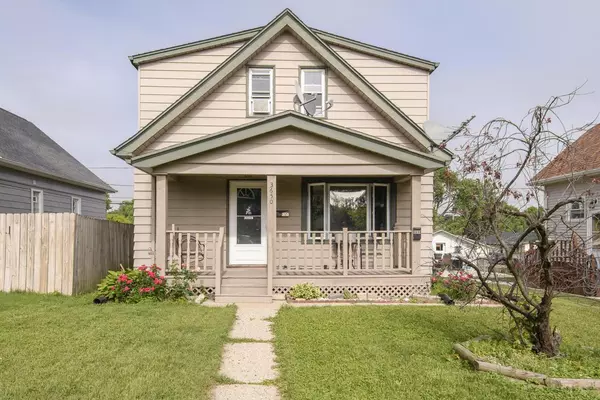 3650 S 34th STREET #3652, Greenfield, WI 53221