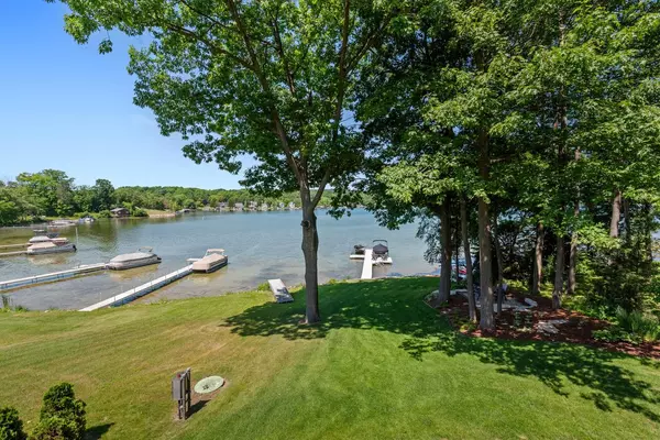 West Bend, WI 53095,5303 N Road 2A