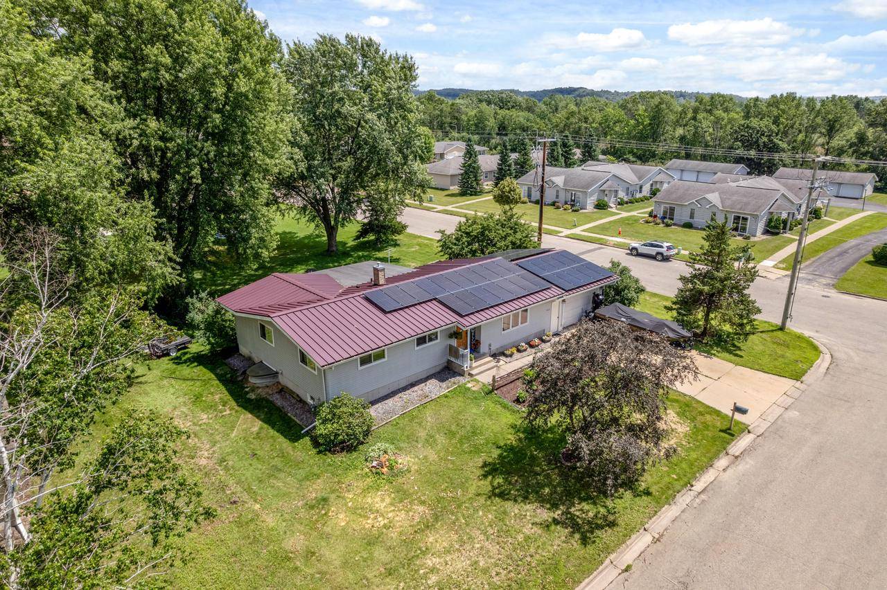 1020 Farmer AVENUE, Tomah, WI 54660