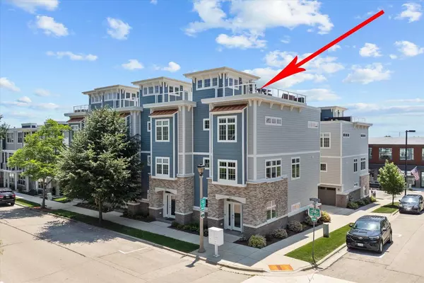 303 E Pier STREET, Port Washington, WI 53074