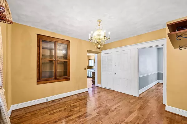 Burlington, WI 53105,208 W Jefferson STREET #210