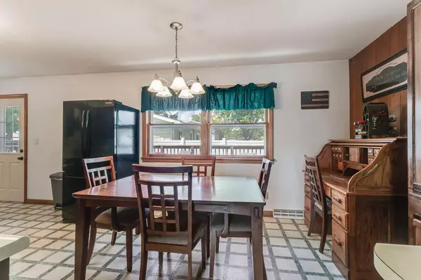 Onalaska, WI 54650,1105 Lake STREET