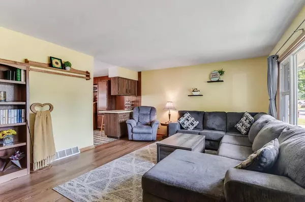 Onalaska, WI 54650,1105 Lake STREET