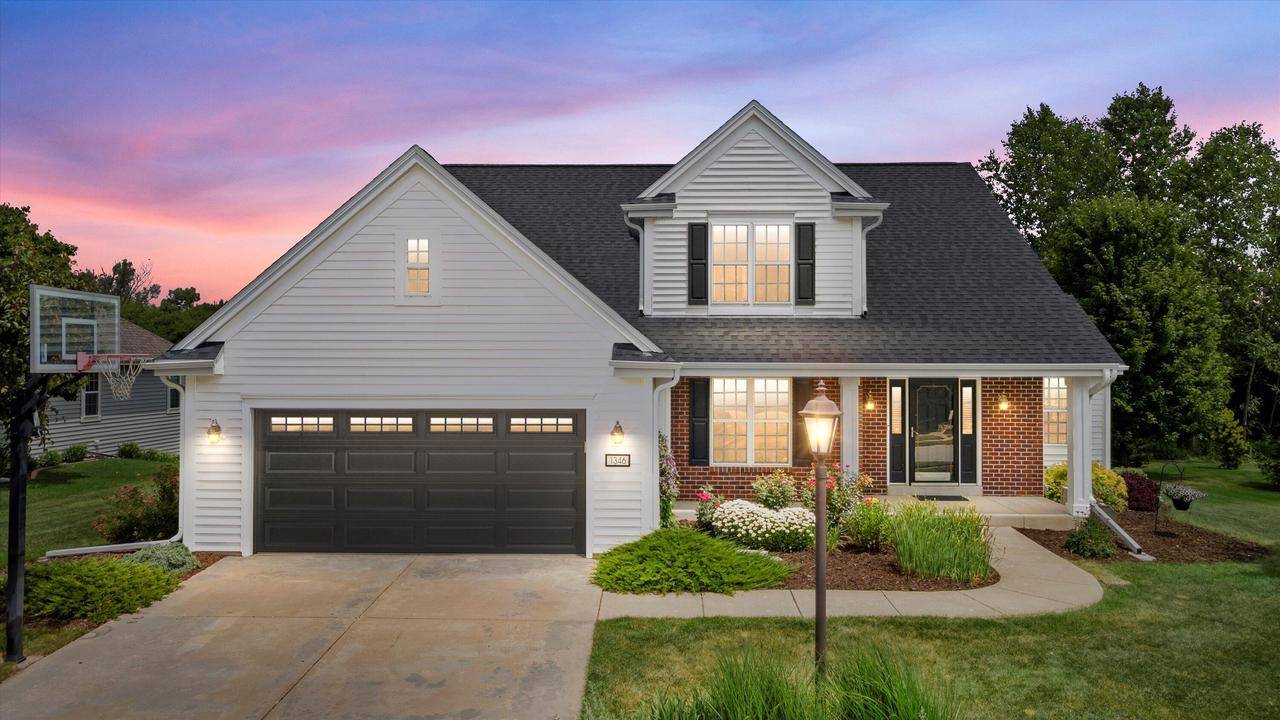 1346 Goldfinch WAY, Oconomowoc, WI 53066