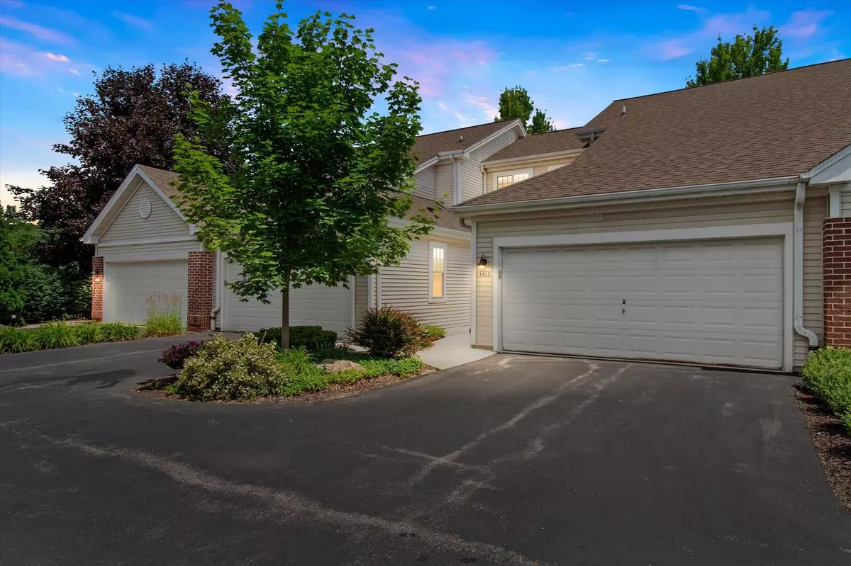 Franklin, WI 53132,6913 W Rawson AVENUE