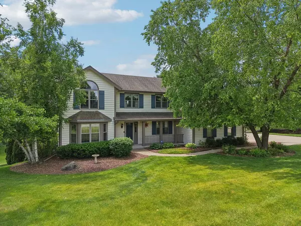 N70W28675 Huntington STREET, Hartland, WI 53029
