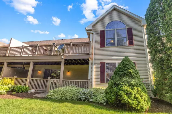 Grafton, WI 53024,1923 Cedar STREET