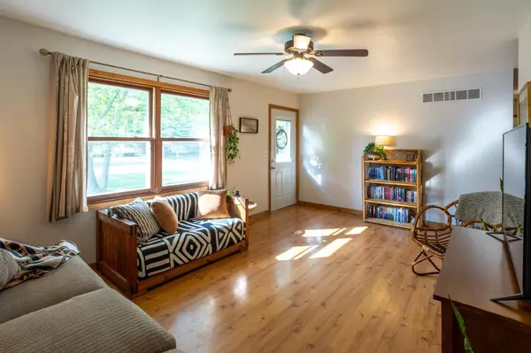 Eagle, WI 53119,305 N Parkview DRIVE
