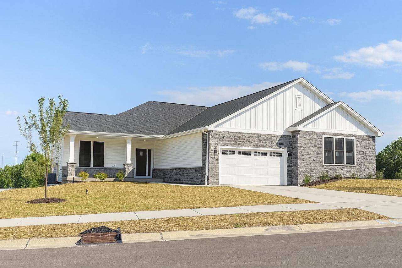 8565 83rd STREET, Pleasant Prairie, WI 53158
