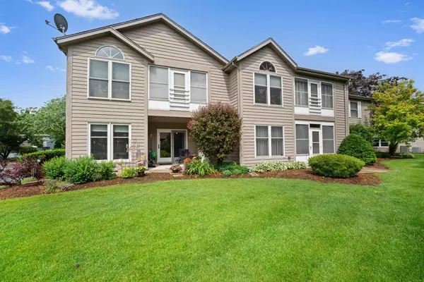 934 Crestwood DRIVE, Burlington, WI 53105