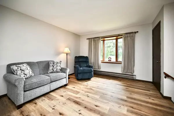 Buffalo City, WI 54622,32 W 21st STREET