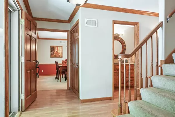 Waukesha, WI 53186,W222N2872 Timberwood COURT