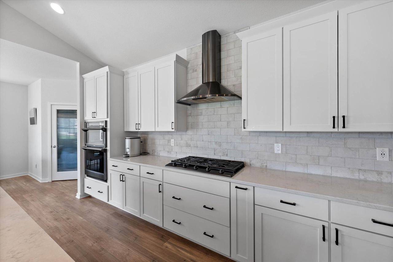 Franklin, WI 53132,10190 S Woodside COURT