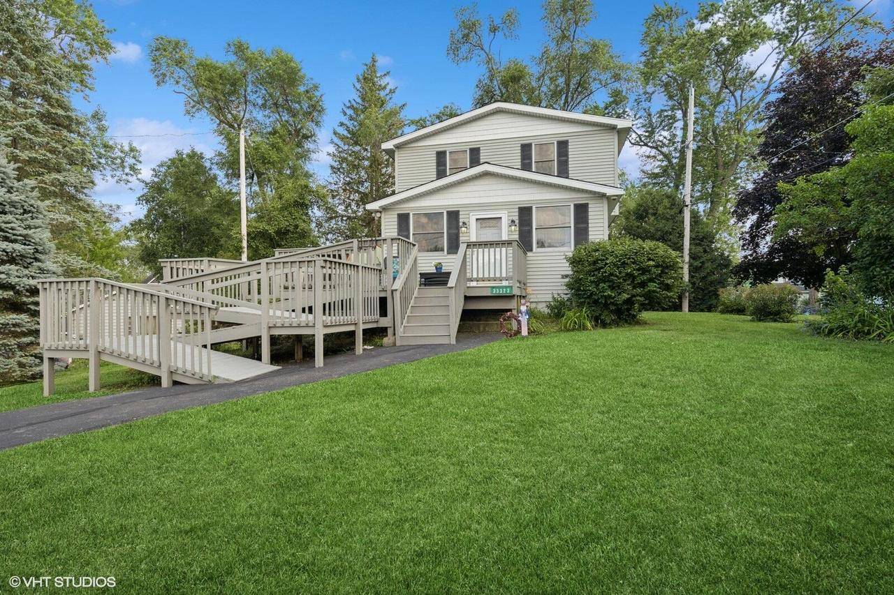 33323 75th STREET, Burlington, WI 53105