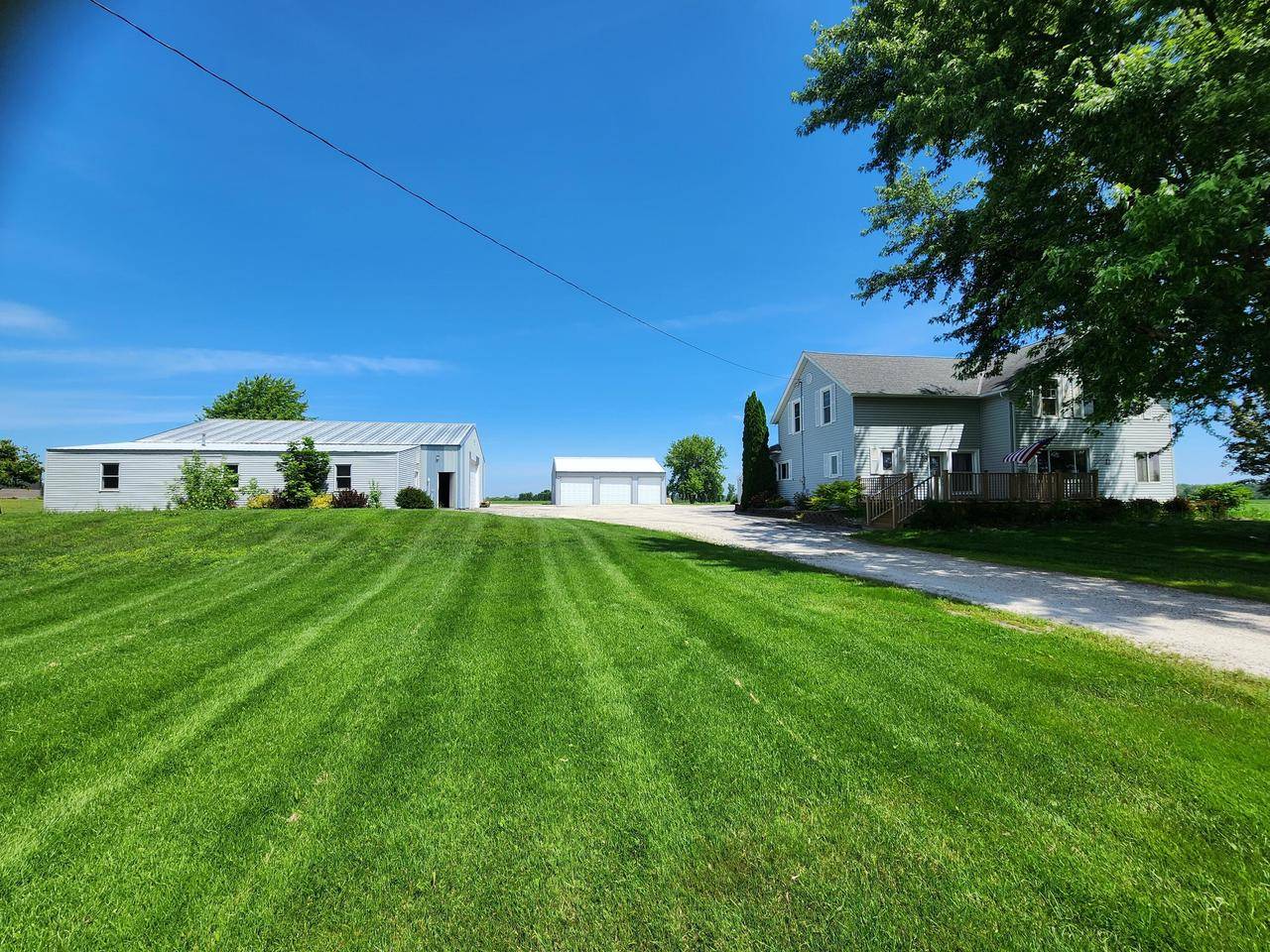 10634 English Lake ROAD, Manitowoc, WI 54220