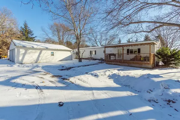 Baraboo, WI 53913,E10589 Joy Rd