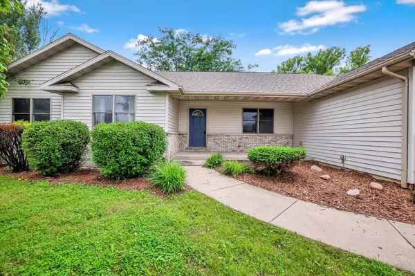 3467 Country View DRIVE, Delavan, WI 53115