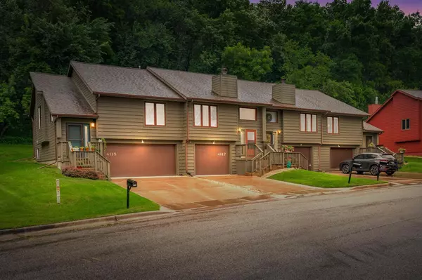 La Crosse, WI 54601,4117 Cliffside DRIVE #2B