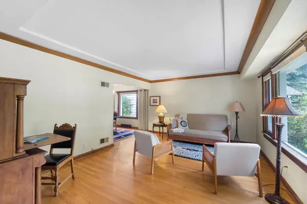Shorewood, WI 53211,4532 N Bartlett AVENUE #4532A