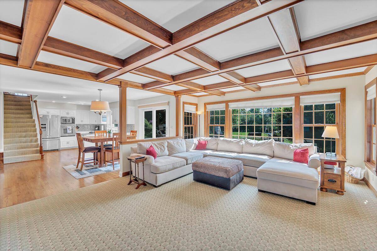 Mequon, WI 53092,10426 N Haddonstone PLACE