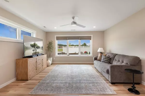 Holmen, WI 54636,1200 Sween DRIVE #7