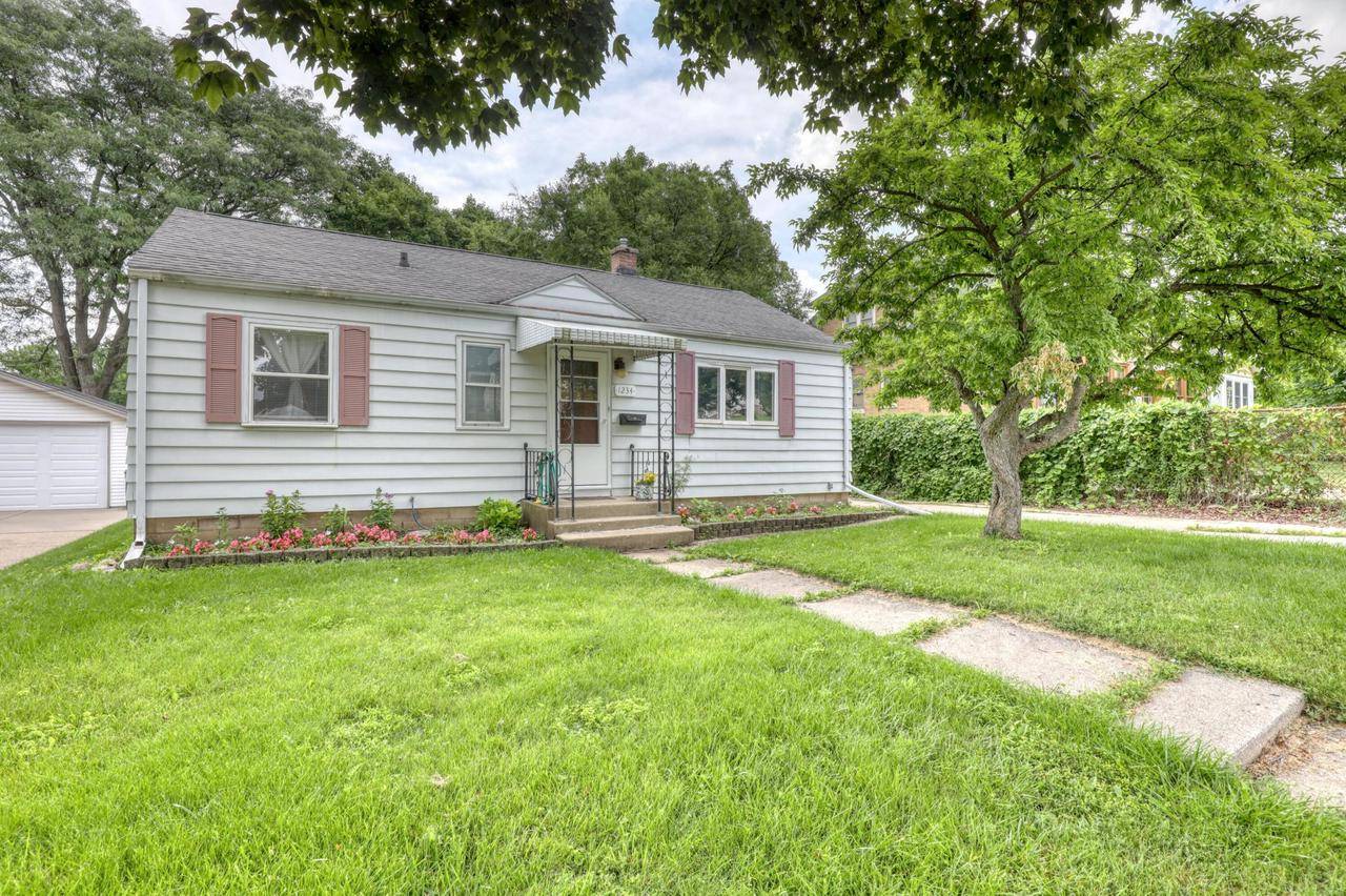 1234 S 97th STREET, West Allis, WI 53214