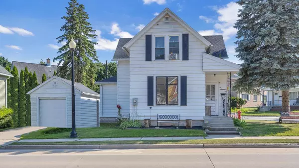 205 Broadway STREET, Sheboygan Falls, WI 53085