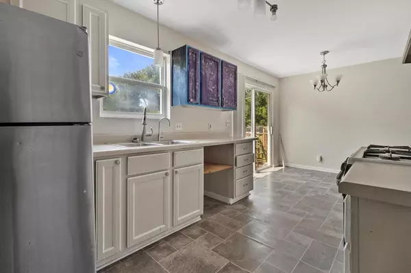 Twin Lakes, WI 53181,937 Legion DRIVE