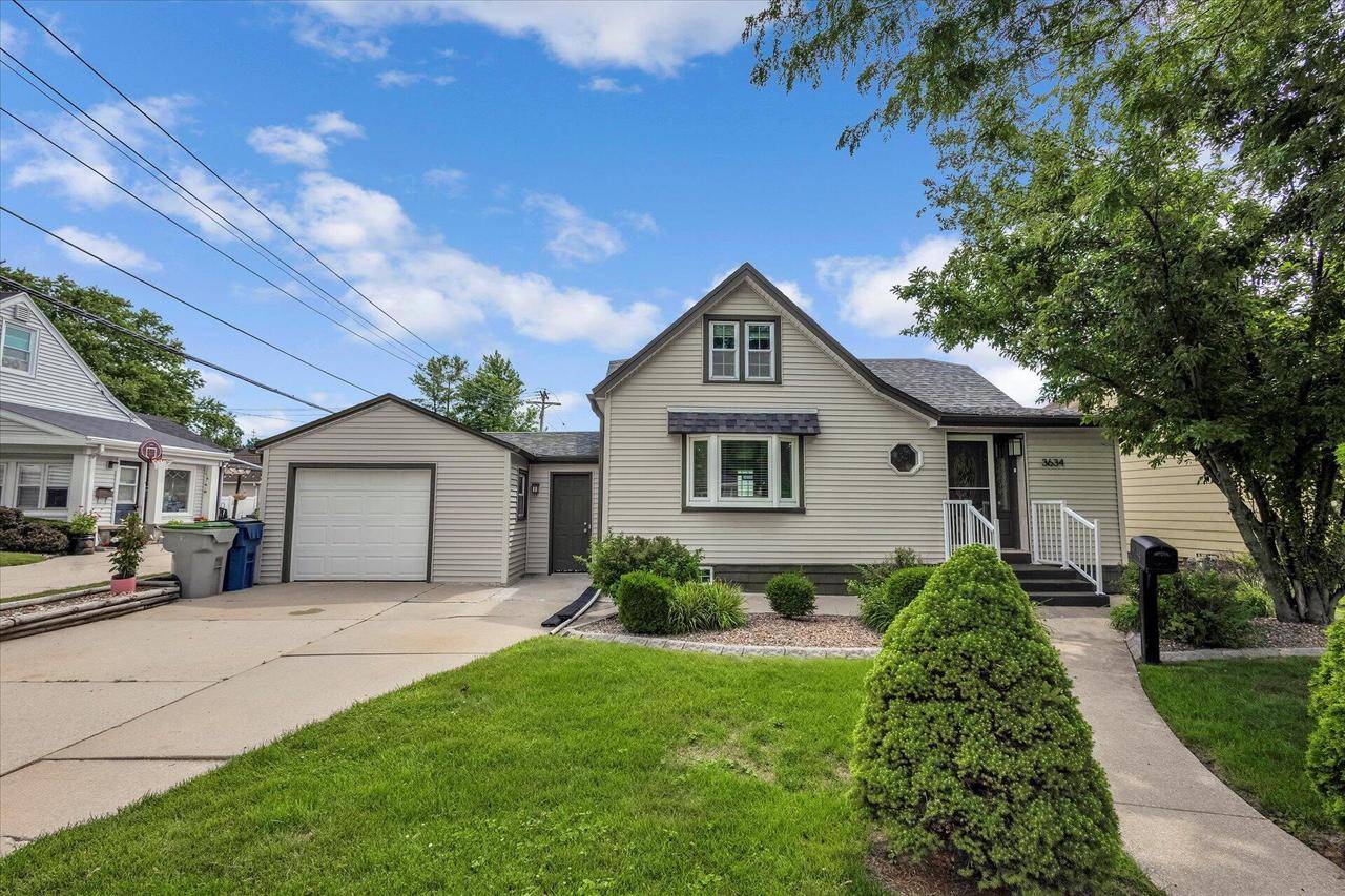 3634 S 88th STREET, Milwaukee, WI 53228
