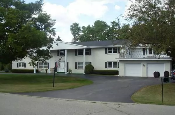 15260 Marilyn DRIVE, Elm Grove, WI 53122