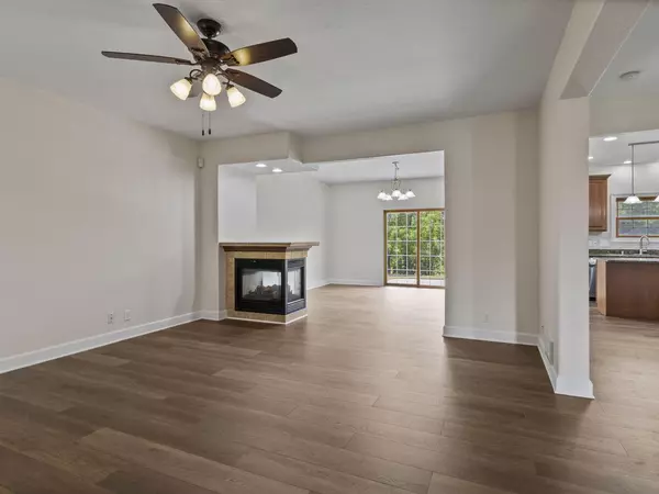 Sturtevant, WI 53177,8625 Majestic Hills DRIVE