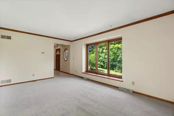 Wales, WI 53183,464 Caernarvon ROAD