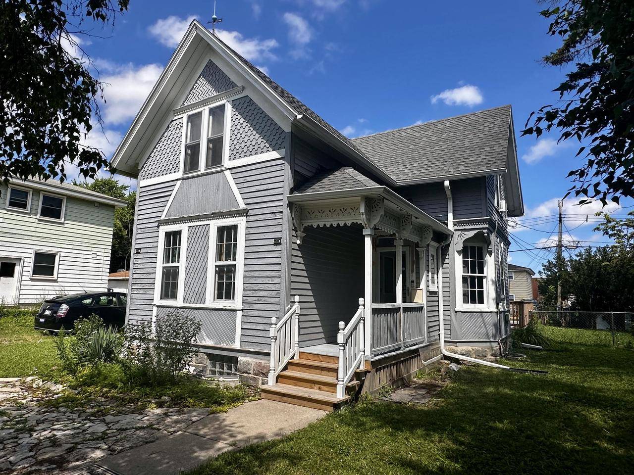 5942 N 84th STREET, Milwaukee, WI 53225