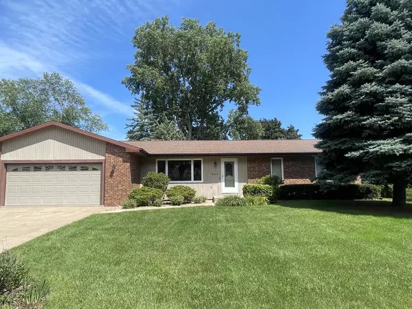 624 10th COURT, Onalaska, WI 54650