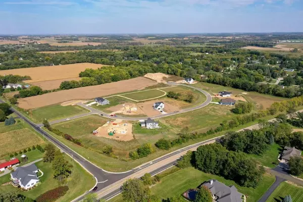 Cottage Grove, WI 53527,2207 wooded ridge tr