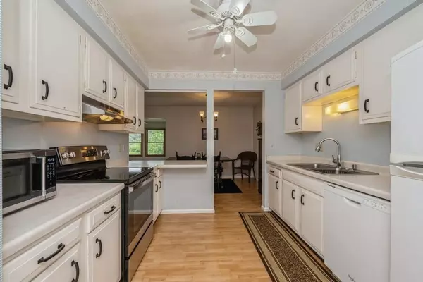 Fontana, WI 53125,350 County Road B #8