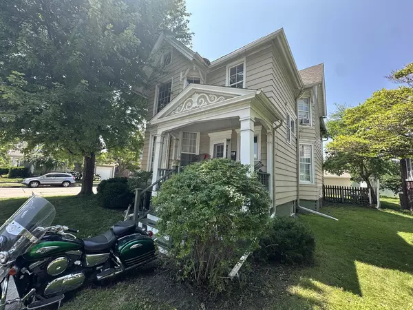 Racine, WI 53402,1600 N Main STREET #1600 1/2