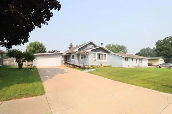 Onalaska, WI 54650,539 10th PLACE N