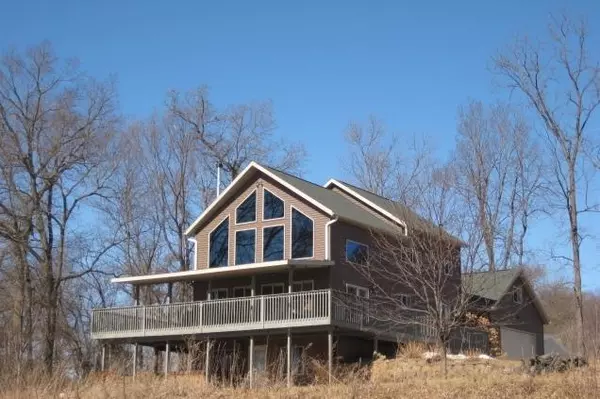 46785 Scenic Boydtown Ave, Wauzeka, WI 53826