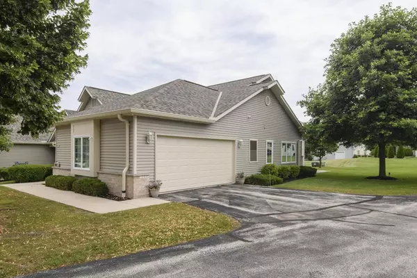Greenfield, WI 53221,5355 S Butterfield WAY