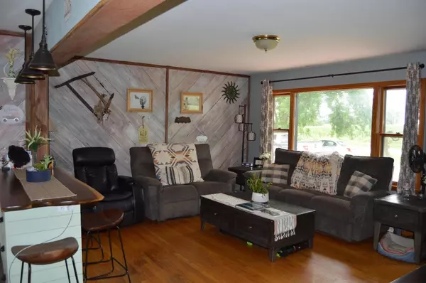 Sharon, WI 53585,W8002 State Highway 67