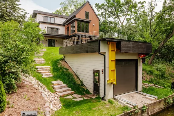 Okauchee, WI 53069,N53W34235 Road Q