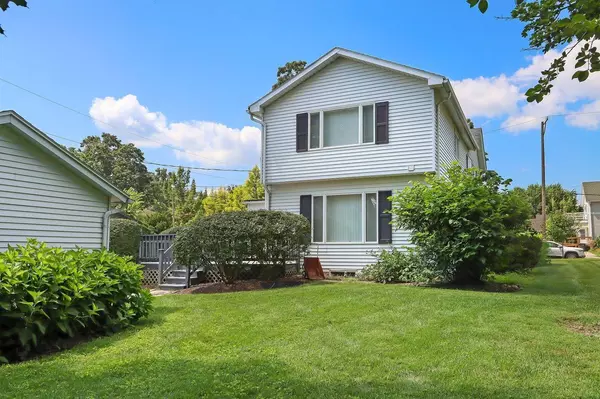 Lake Geneva, WI 53147,323 Warren STREET