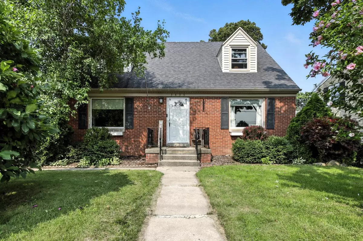 Greenfield, WI 53219,3435 S 43rd STREET