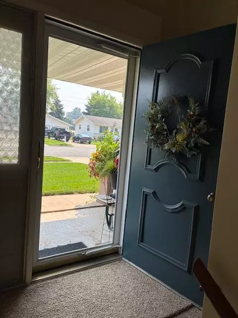 Kaukauna, WI 54130,2204 Joyce STREET