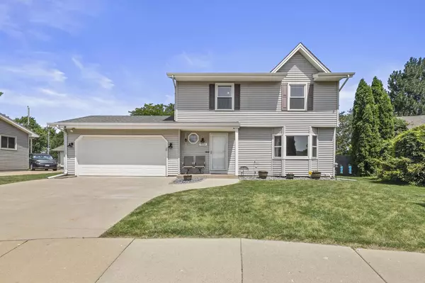 9332 Grayce DRIVE, Sturtevant, WI 53177