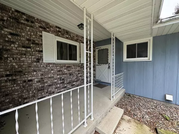 La Crescent, MN 55947,106 Fireside COURT